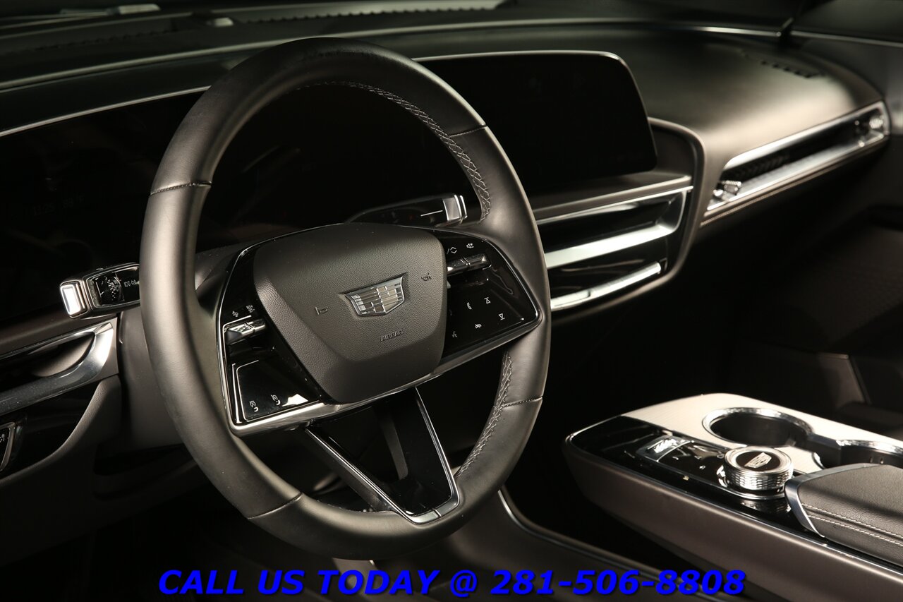 2024 Cadillac LYRIQ 2024 Tech CARPLAY PANO ADAPT 15K MLS!! - Photo 11 - Houston, TX 77031