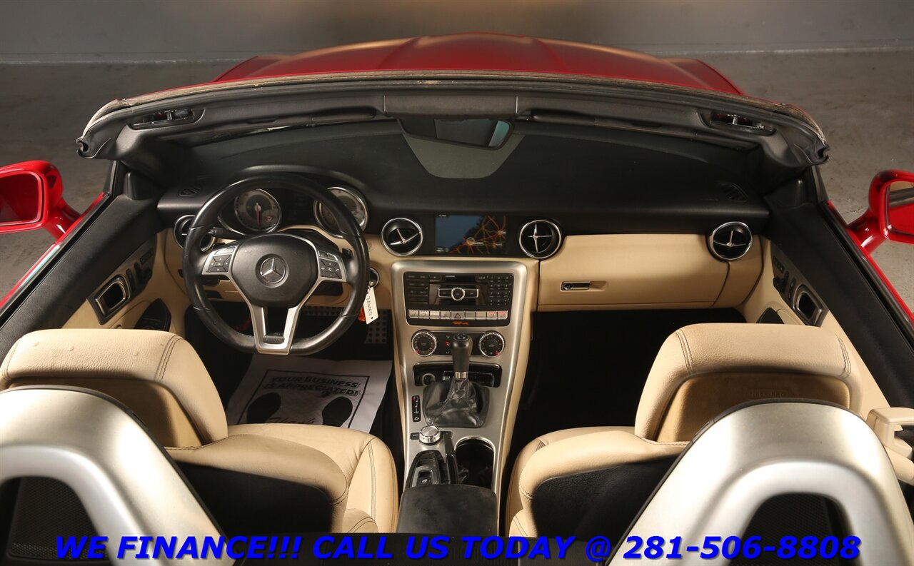 2012 Mercedes-Benz 2012 SLK250 NAV HEATSEAT HARMAN 17 "ALLOYS - Photo 3 - Houston, TX 77031