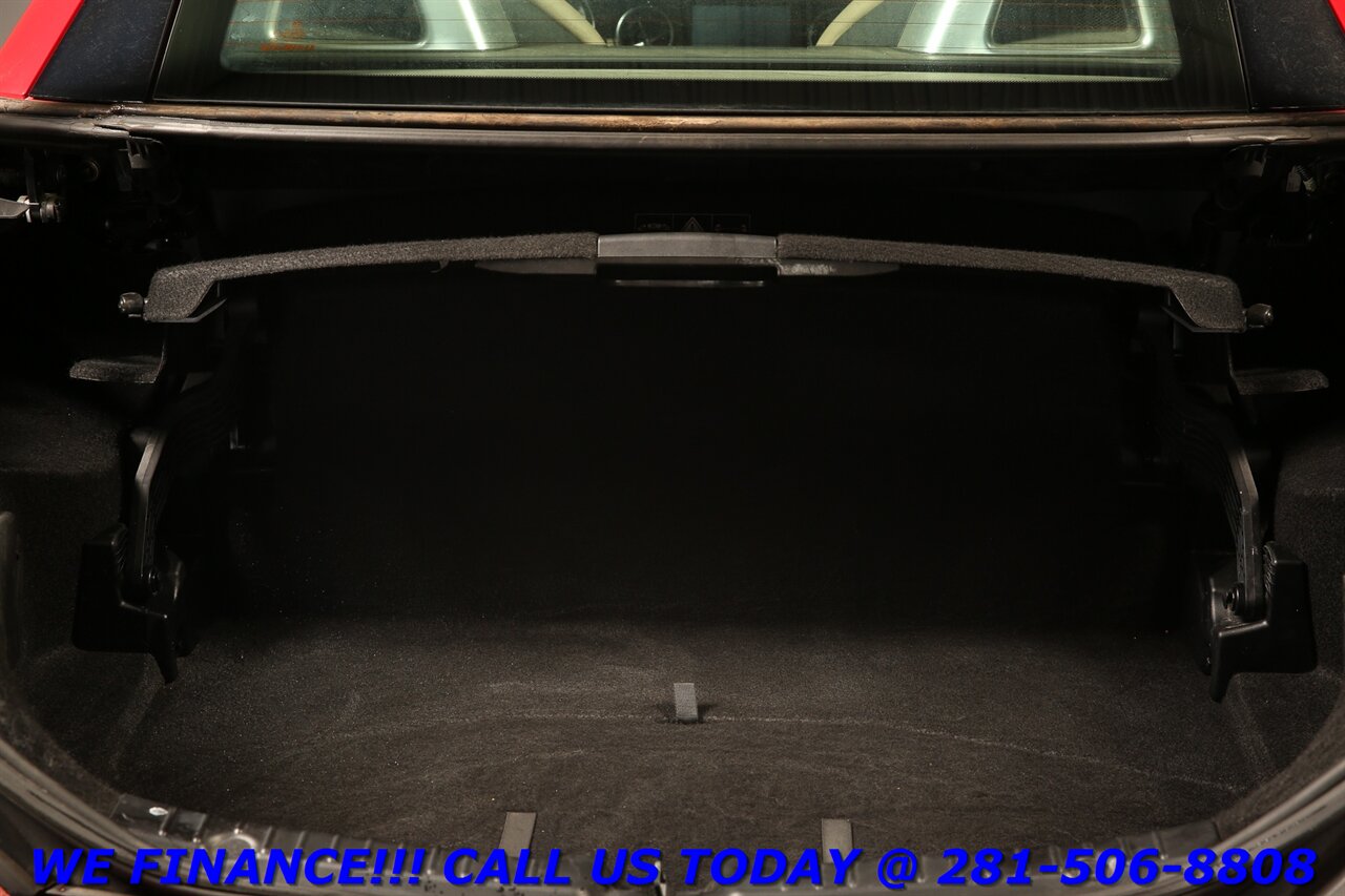 2012 Mercedes-Benz 2012 SLK250 NAV HEATSEAT HARMAN 17 "ALLOYS - Photo 22 - Houston, TX 77031