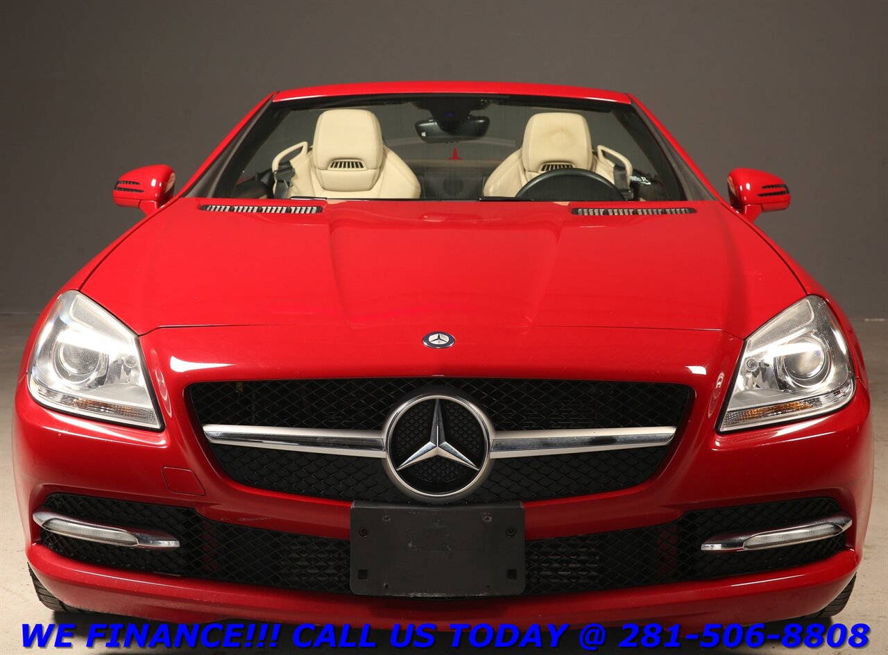 2012 Mercedes-Benz 2012 SLK250 NAV HEATSEAT HARMAN 17 "ALLOYS - Photo 9 - Houston, TX 77031