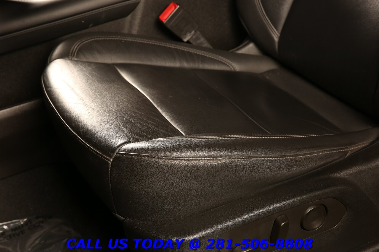 2021 Chevrolet Suburban 2021 LT 7PASS CAPTAINS NAV CARPLAY DVD ADAPTCRUISE - Photo 13 - Houston, TX 77031
