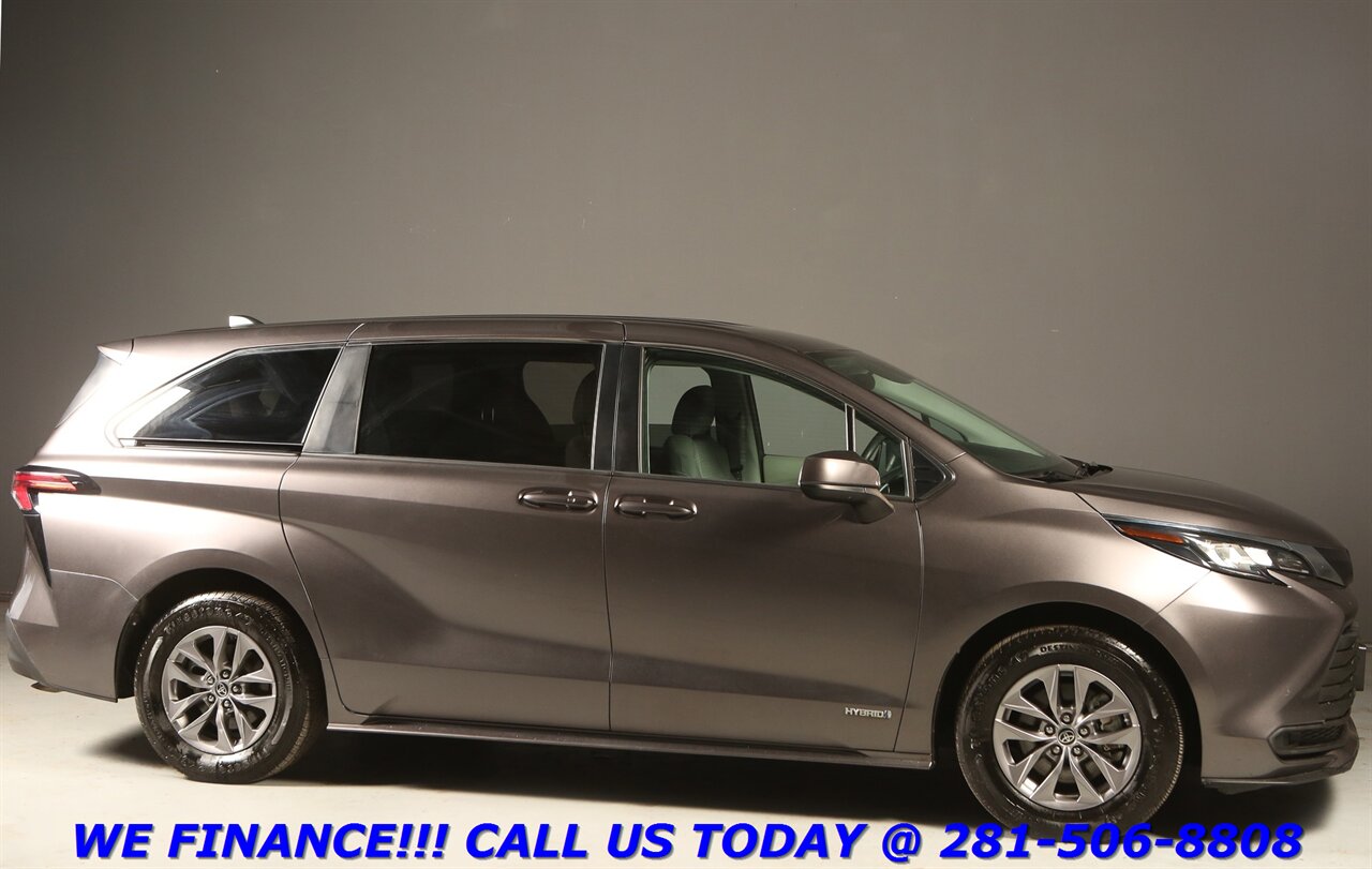 2021 Toyota Sienna 2021 AWD LE HYBRID 8PASS CAMERA BLUETOOTH WOOD 79K   - Photo 7 - Houston, TX 77031