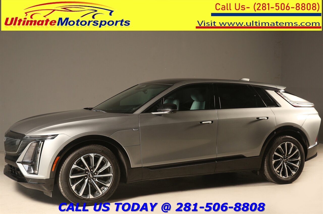 2024 Cadillac LYRIQ 2024 Sport NAV PANO ADAPTDRIVE BLISHEATSEAT 35K Mi   - Photo 1 - Houston, TX 77031