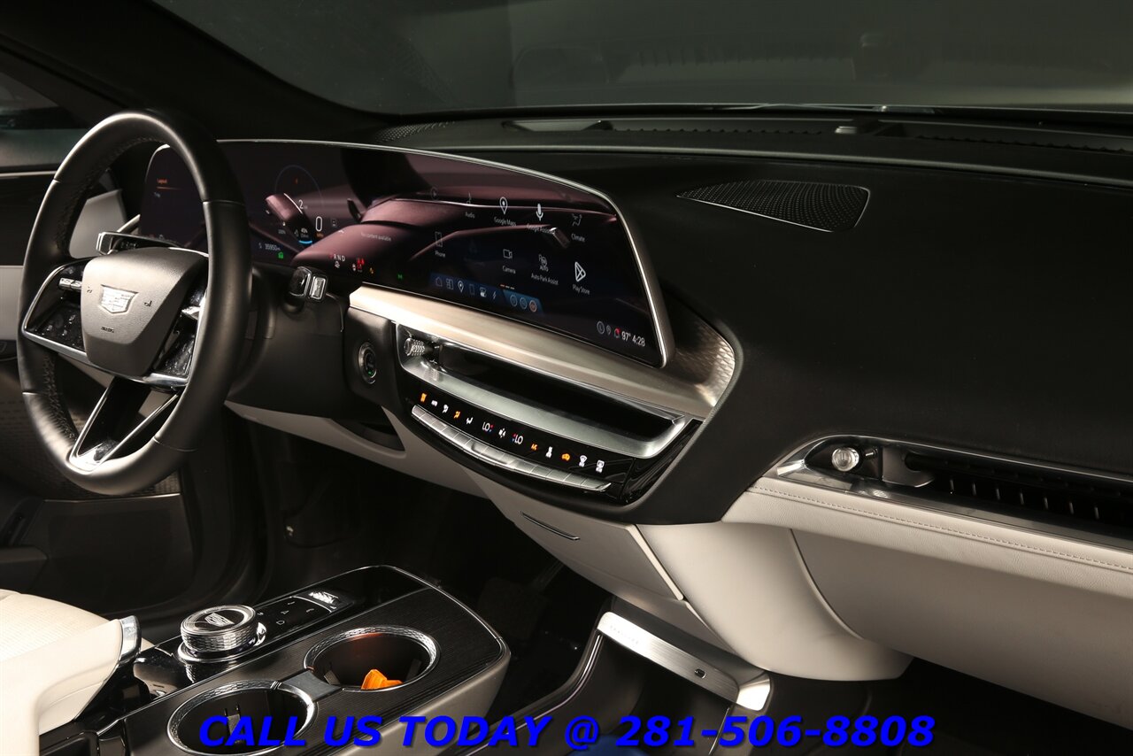 2024 Cadillac LYRIQ 2024 Sport NAV PANO ADAPTDRIVE BLISHEATSEAT 35K Mi - Photo 18 - Houston, TX 77031
