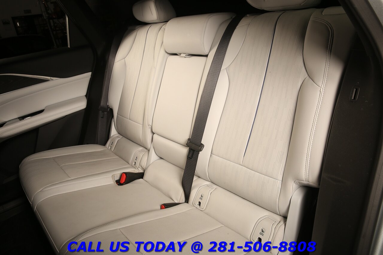 2024 Cadillac LYRIQ 2024 Sport NAV PANO ADAPTDRIVE BLISHEATSEAT 35K Mi - Photo 21 - Houston, TX 77031
