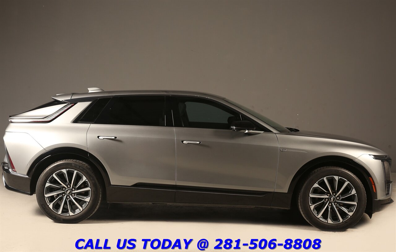 2024 Cadillac LYRIQ 2024 Sport NAV PANO ADAPTDRIVE BLISHEATSEAT 35K Mi - Photo 26 - Houston, TX 77031
