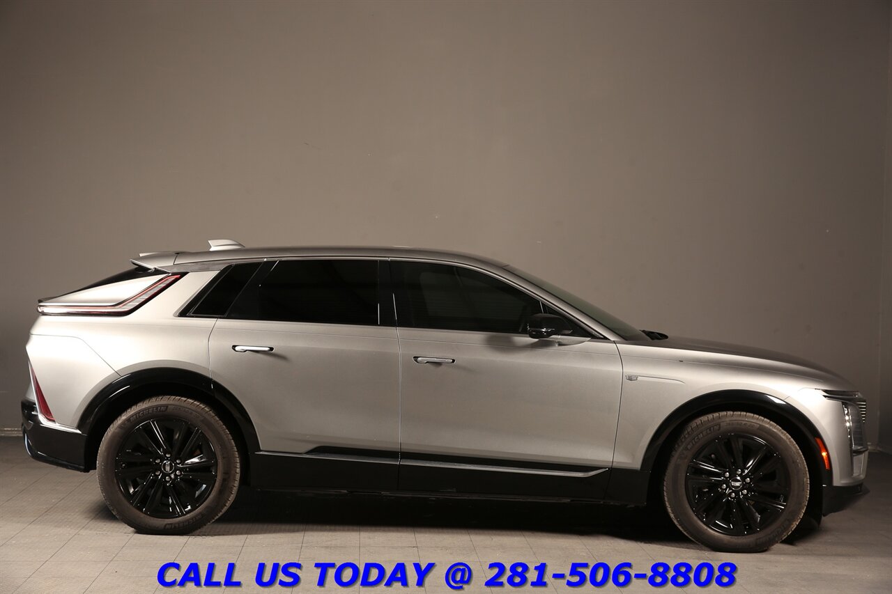 2024 Cadillac LYRIQ AWD 2024 Tech AWD 500HP NAV PANO SELF-CRUISE 26K MLS - Photo 29 - Houston, TX 77031