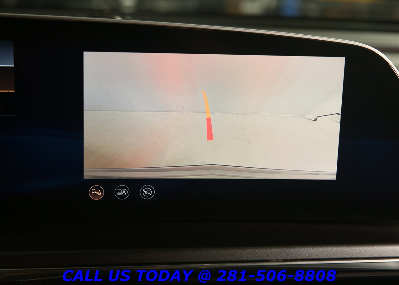 2024 Cadillac LYRIQ AWD 2024 Tech AWD 500HP NAV PANO SELF-CRUISE 26K MLS - Photo 18 - Houston, TX 77031