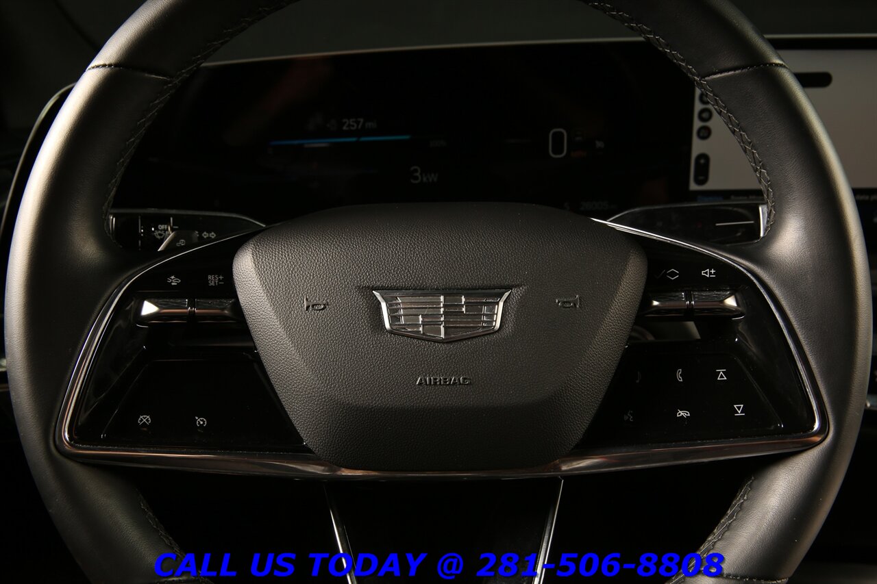 2024 Cadillac LYRIQ AWD 2024 Tech AWD 500HP NAV PANO SELF-CRUISE 26K MLS - Photo 15 - Houston, TX 77031