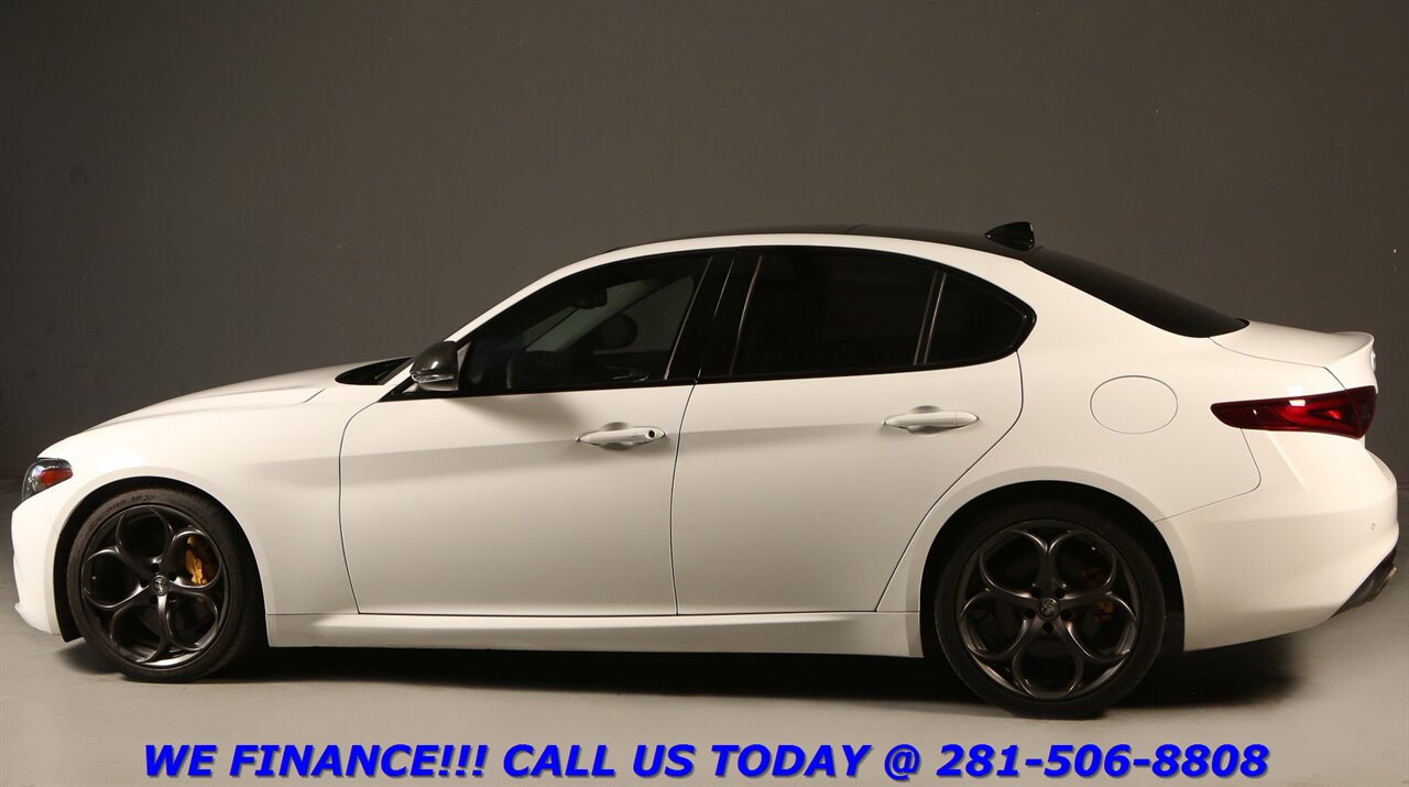 2018 Alfa Romeo Giulia 2018 PANO NERO LEATHER CAM KEYGO HARMAN 49K MLS - Photo 4 - Houston, TX 77031