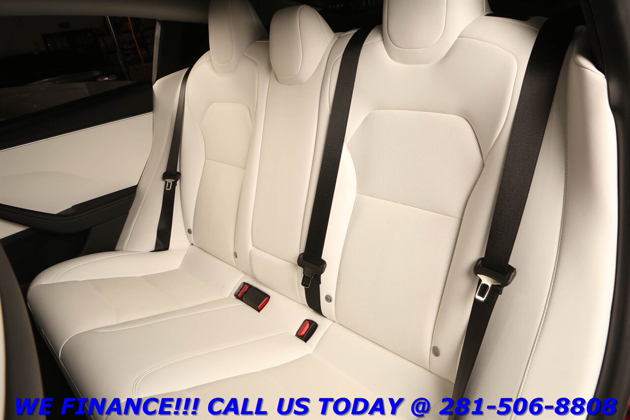 2024 Tesla Model 3 2024 Long Range AWD FSD4 AUTOPILOT PANO RED WHITE - Photo 23 - Houston, TX 77031