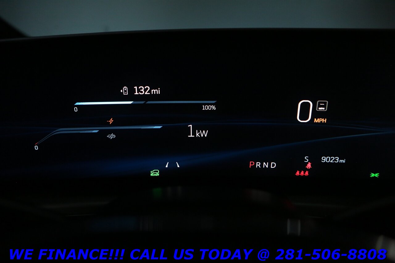 2024 Cadillac LYRIQ 2024 Luxury NAV PANO ADAPT-SELF DRIVE BLIS LEATHER   - Photo 15 - Houston, TX 77031