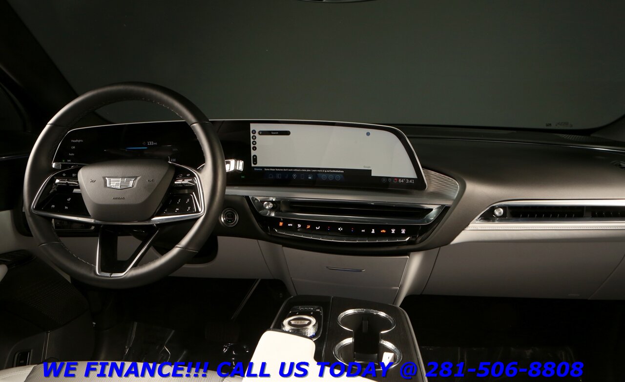 2024 Cadillac LYRIQ 2024 Luxury NAV PANO ADAPT-SELF DRIVE BLIS LEATHER   - Photo 2 - Houston, TX 77031