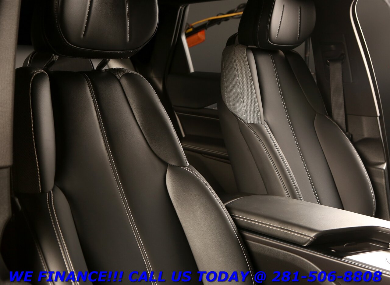 2024 Cadillac LYRIQ 2024 Tech NAV PANO ADAPT BLIND HEATSEAT 7K MILES!!   - Photo 20 - Houston, TX 77031