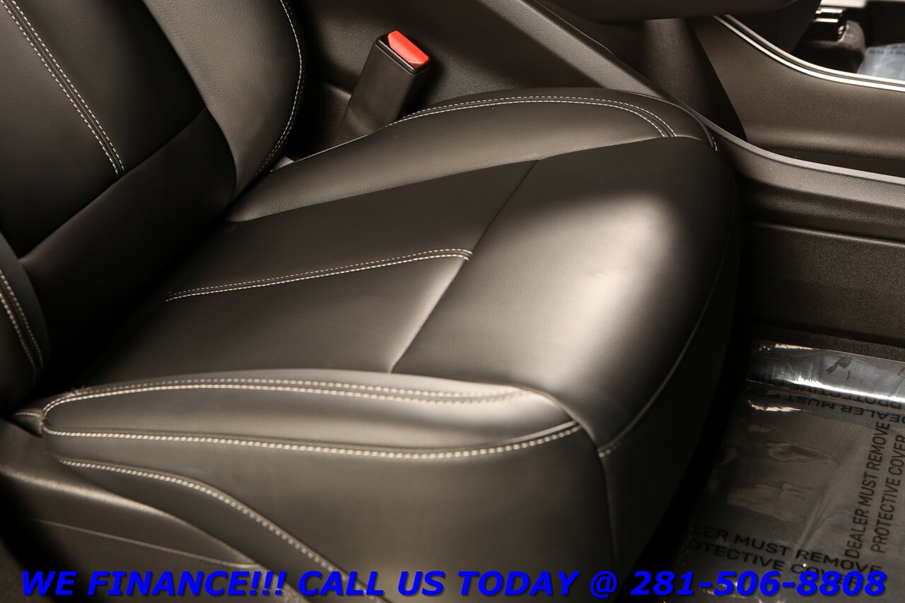 2024 Cadillac LYRIQ 2024 Tech NAV PANO ADAPT BLIND HEATSEAT 7K MILES!!   - Photo 21 - Houston, TX 77031