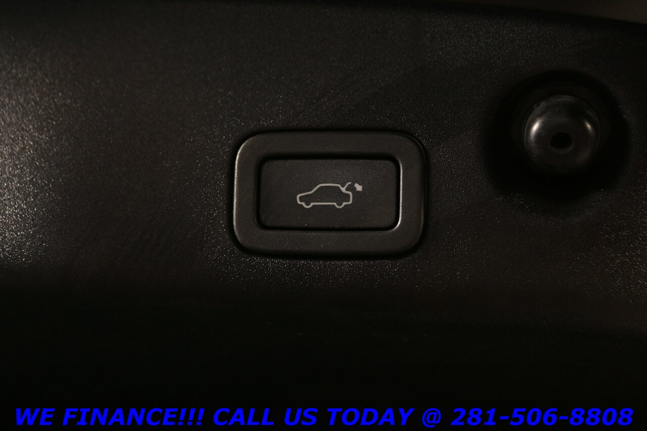 2015 Jaguar XJ 2015 XJL Portfolio AWD NAV PANO BLIS MERIDIAN 35K   - Photo 23 - Houston, TX 77031