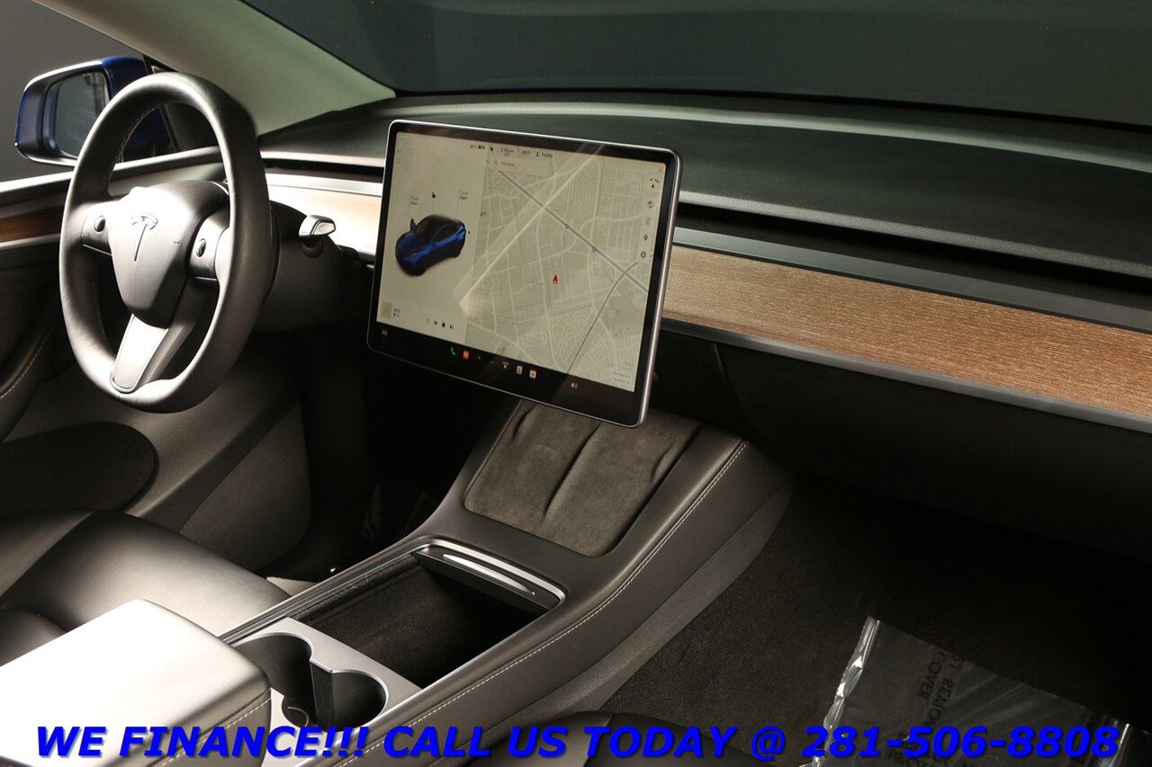 2023 Tesla Model Y 2023 Long Range AWD FSD ACCEL BOOST PANO AUTOPILOT   - Photo 19 - Houston, TX 77031