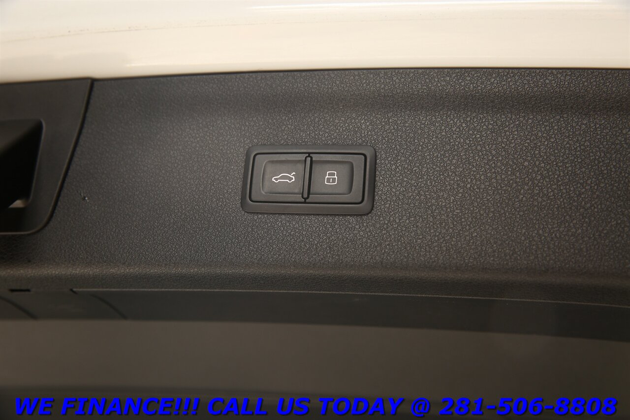 2016 Audi Q3 2016 2.0T Quattro Prestige S-LINE AWD NAV PANO 61K   - Photo 28 - Houston, TX 77031