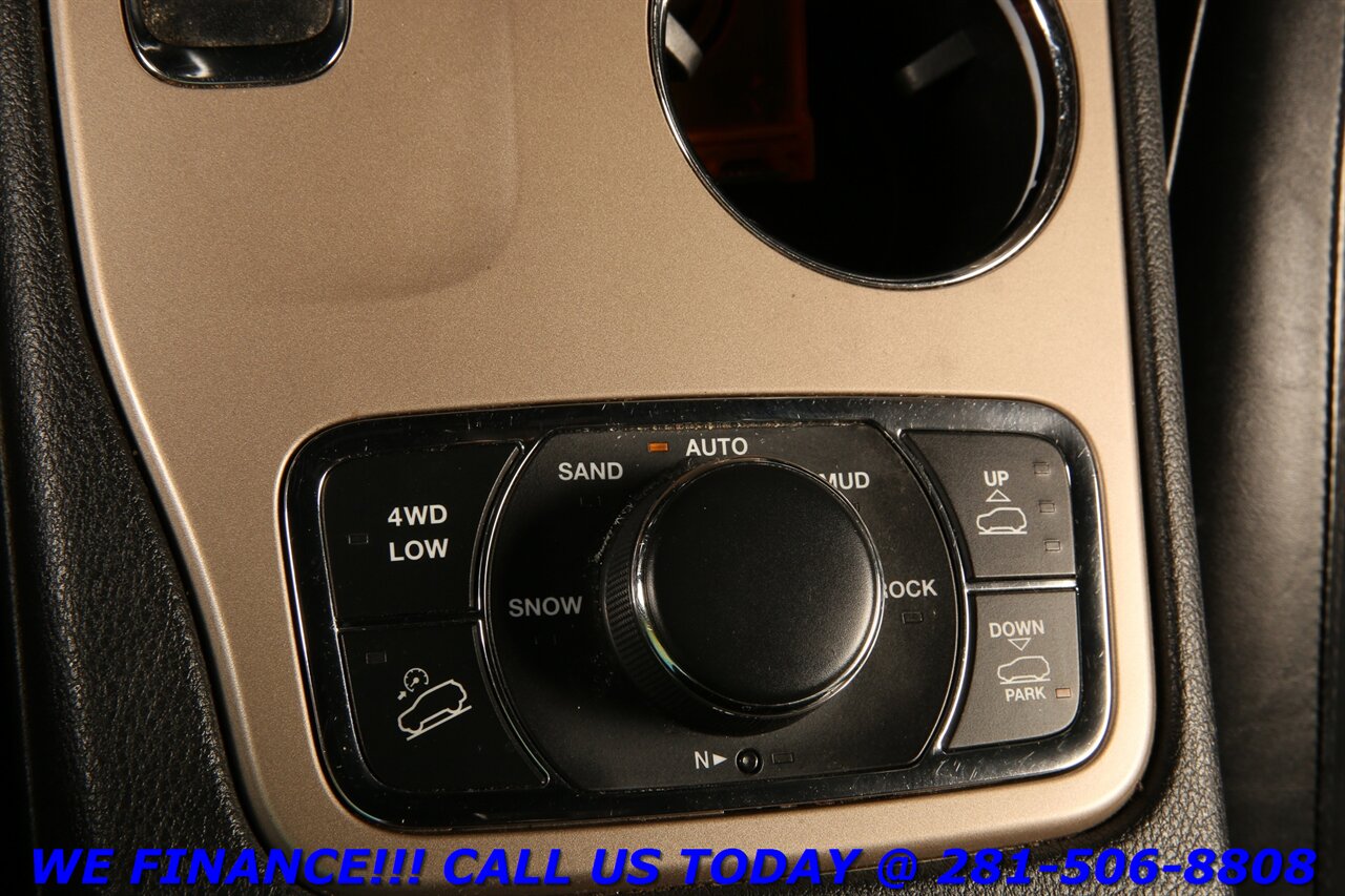 2014 Jeep Grand Cherokee 2014 Summit 4x4 HEMI NAV PANO ADAPTCRUISE 74K MLS   - Photo 18 - Houston, TX 77031