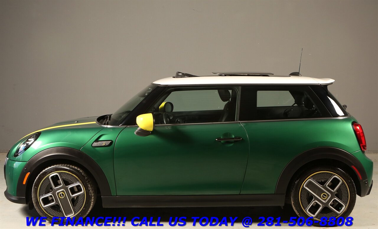 2022 MINI Cooper S Cooper SE ELECTRIC NAV HUD PANO ACTIVE CRUISE 28K   - Photo 4 - Houston, TX 77031