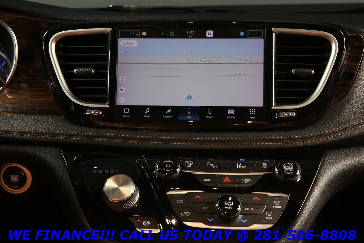 2021 Chrysler Pacifica 2021 HYBRID-PLUG Pinnacle NAV DVD PANO ADAPTCRUISE - Photo 16 - Houston, TX 77031