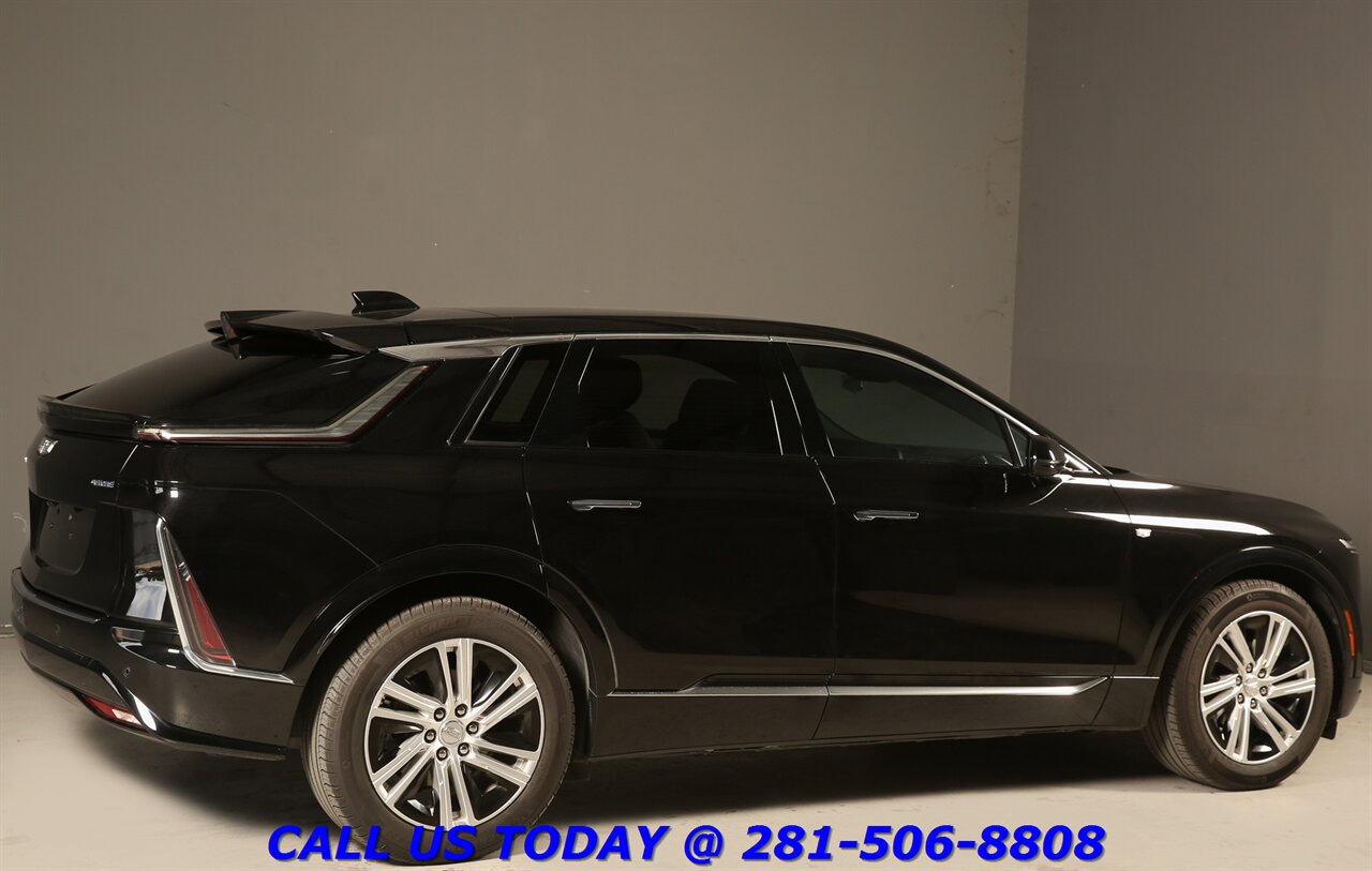 2024 Cadillac LYRIQ 2024 Tech NAV PANO ADAPTCRUISE CARPLAY 360C 20K Mi   - Photo 6 - Houston, TX 77031