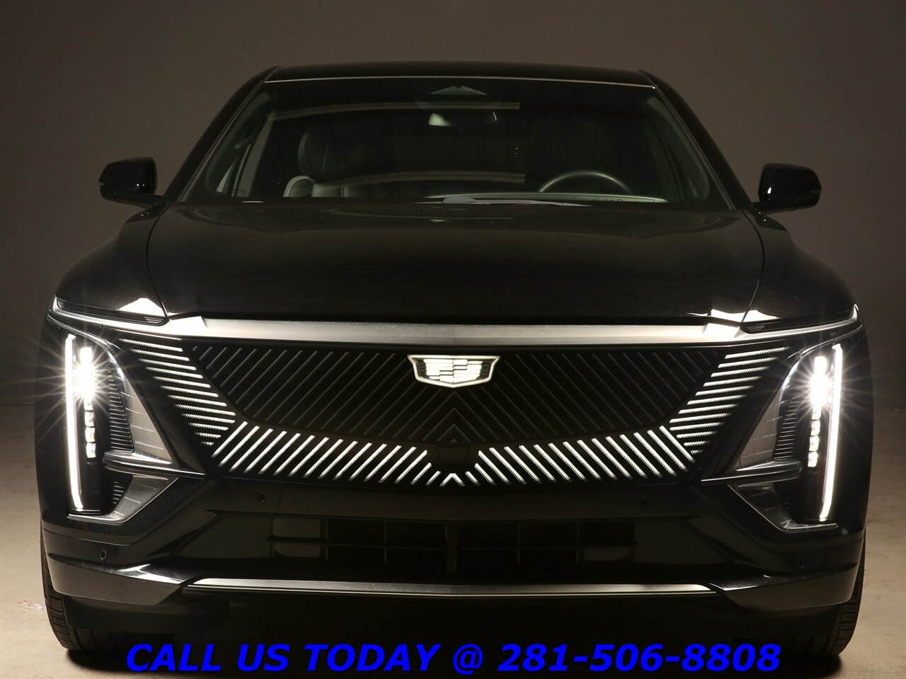 2024 Cadillac LYRIQ 2024 Tech NAV PANO ADAPTCRUISE CARPLAY 360C 20K Mi   - Photo 8 - Houston, TX 77031