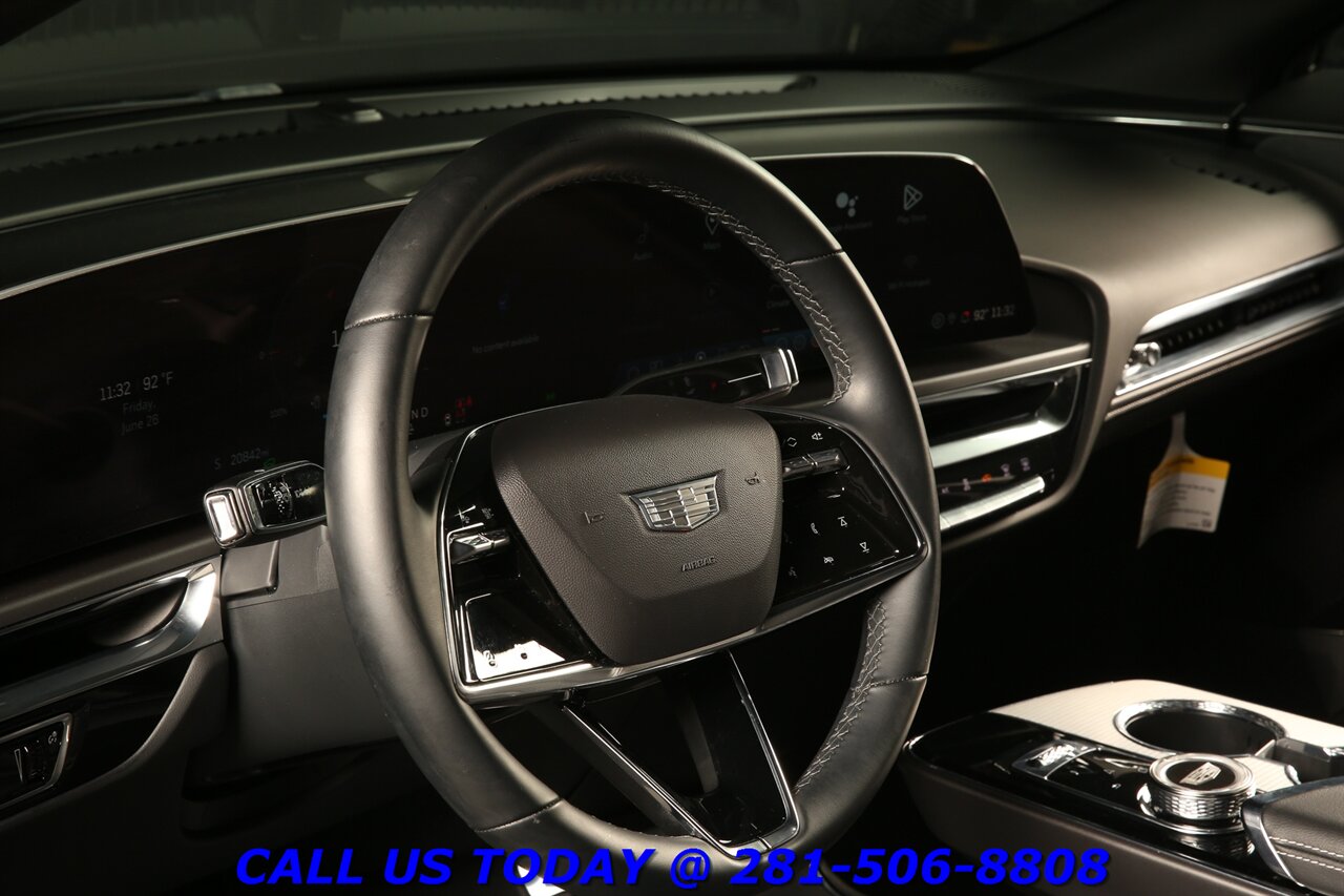 2024 Cadillac LYRIQ 2024 Tech NAV PANO ADAPTCRUISE CARPLAY 360C 20K Mi   - Photo 10 - Houston, TX 77031