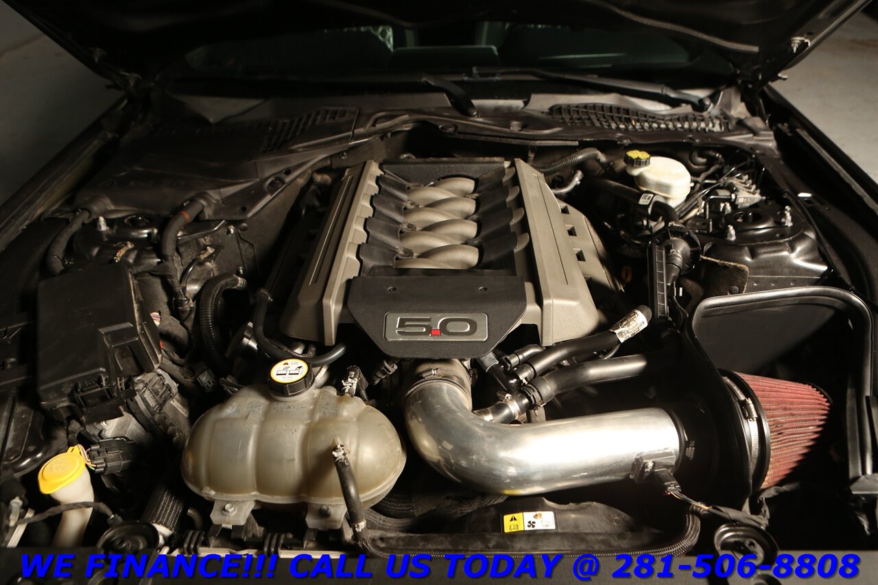 2017 Ford Mustang 2017 GT PREMIUM 5.0 V8 MANUAL 6-SPEED KEYGO CAMERA   - Photo 22 - Houston, TX 77031