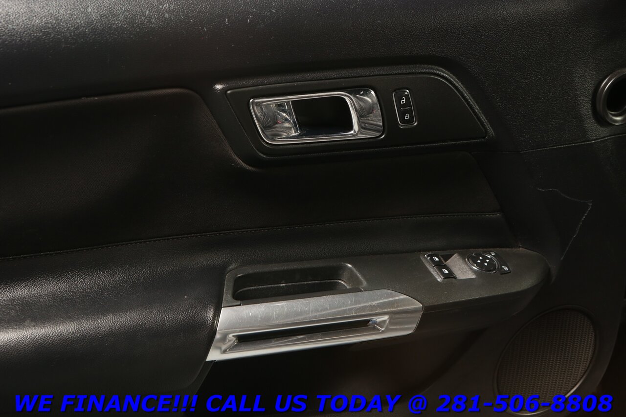 2017 Ford Mustang 2017 GT PREMIUM 5.0 V8 MANUAL 6-SPEED KEYGO CAMERA   - Photo 9 - Houston, TX 77031