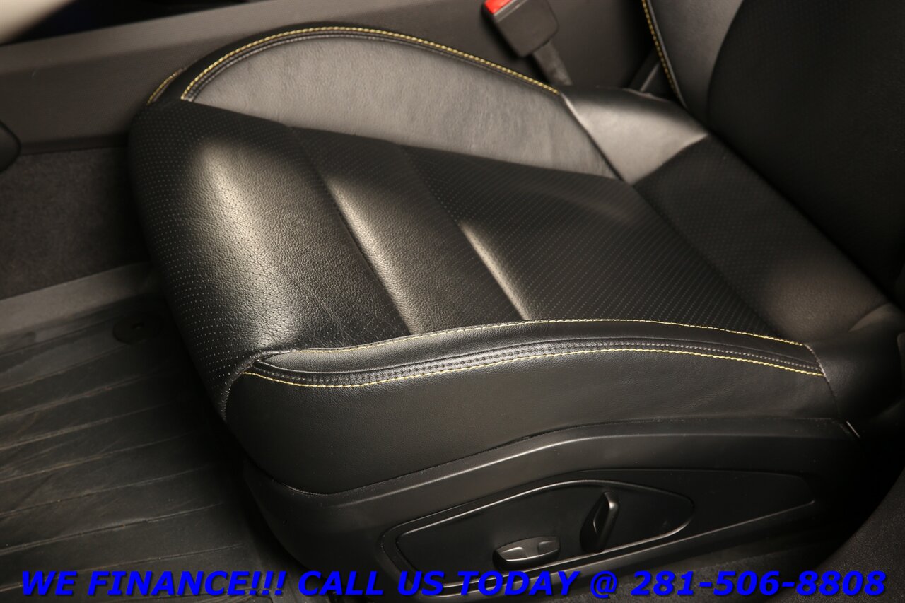 2020 Porsche Taycan 2020 4S AWD 93 PERFORMANCE BATT NAV PANO LANE CAM   - Photo 11 - Houston, TX 77031