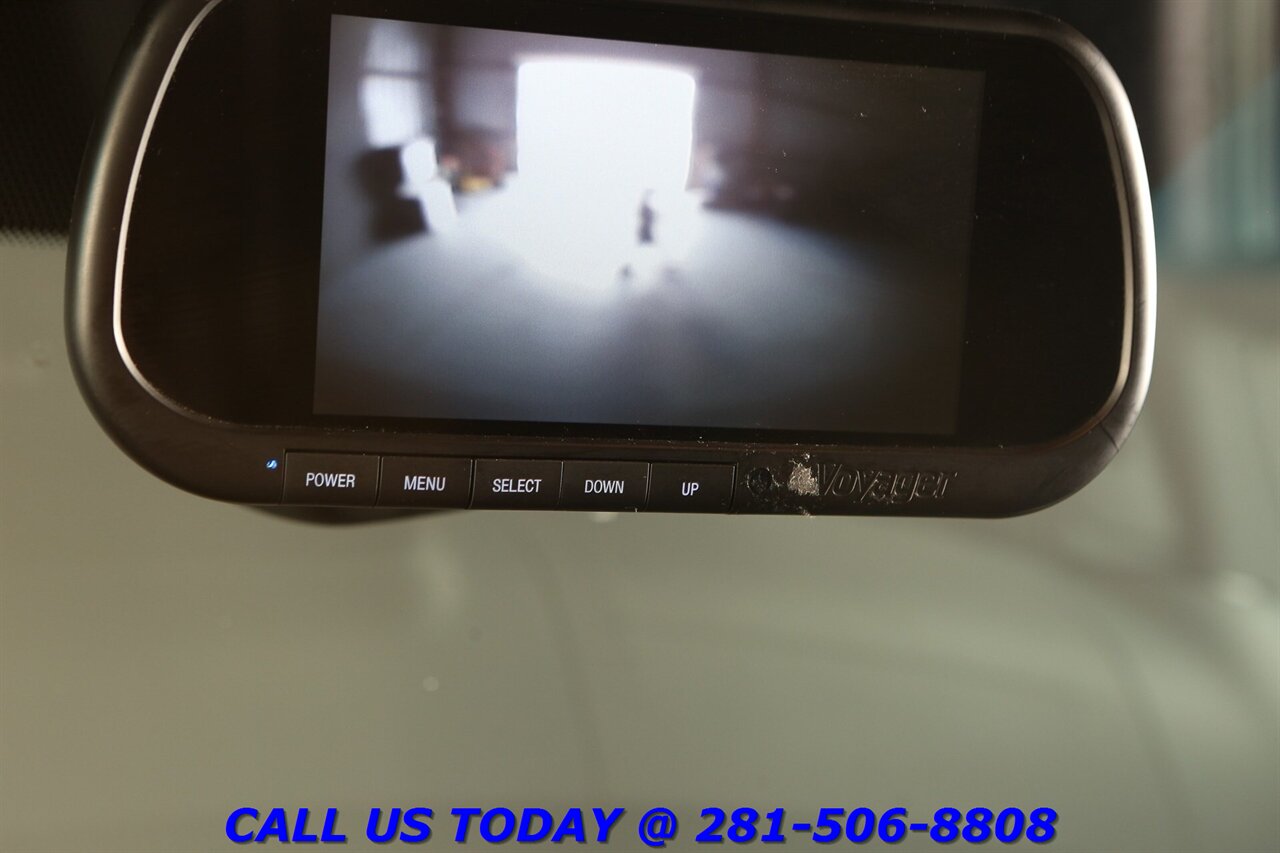 2019 Mercedes-Benz Sprinter 2019 2500 DIESEL CARGO VAN HIGH ROOF COMMERCIAL - Photo 14 - Houston, TX 77031