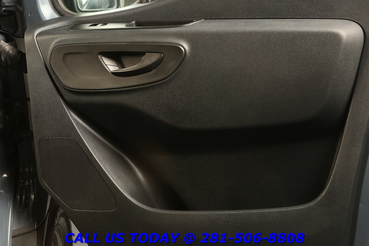 2019 Mercedes-Benz Sprinter 2019 2500 DIESEL CARGO VAN HIGH ROOF COMMERCIAL - Photo 16 - Houston, TX 77031