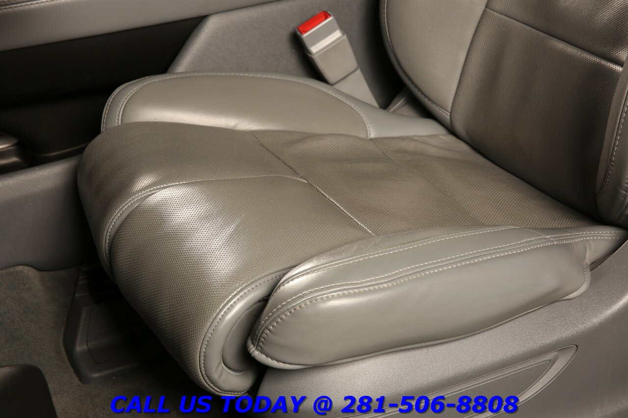 2021 Lincoln Navigator L Reserve NAV HUD PANO ADAPTcruise CAPTAIN 7 PASS - Photo 13 - Houston, TX 77031
