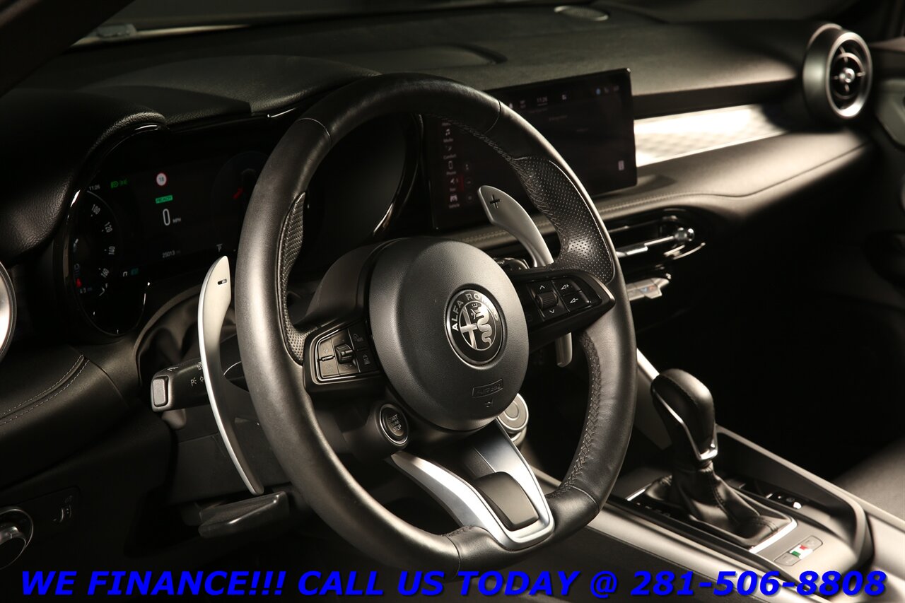 2024 Alfa Romeo Tonale Hybrid 2024 Ti eAWD PLUG-IN HYBRID NAV SUN 360CAM 25K Mi - Photo 10 - Houston, TX 77031