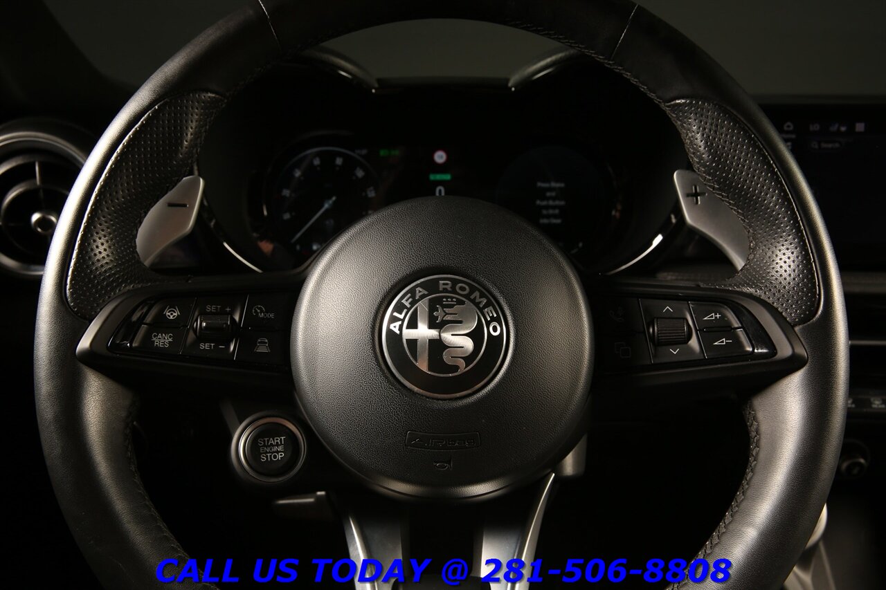 2024 Alfa Romeo Tonale Hybrid 2024 Ti eAWD PLUG-IN HYBRID NAV SUN 360CAM 25K Mi   - Photo 14 - Houston, TX 77031