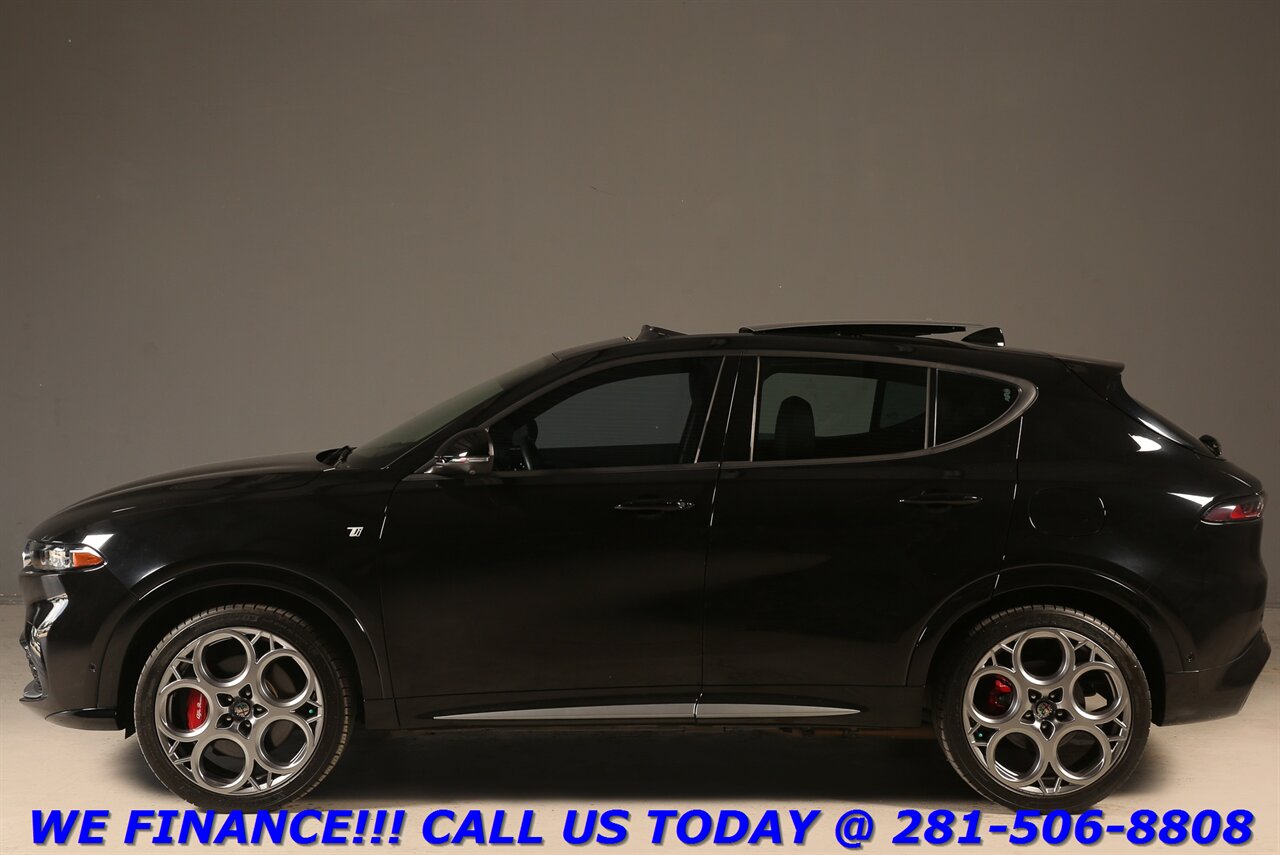 2024 Alfa Romeo Tonale Hybrid 2024 Ti eAWD PLUG-IN HYBRID NAV SUN 360CAM 25K Mi - Photo 31 - Houston, TX 77031