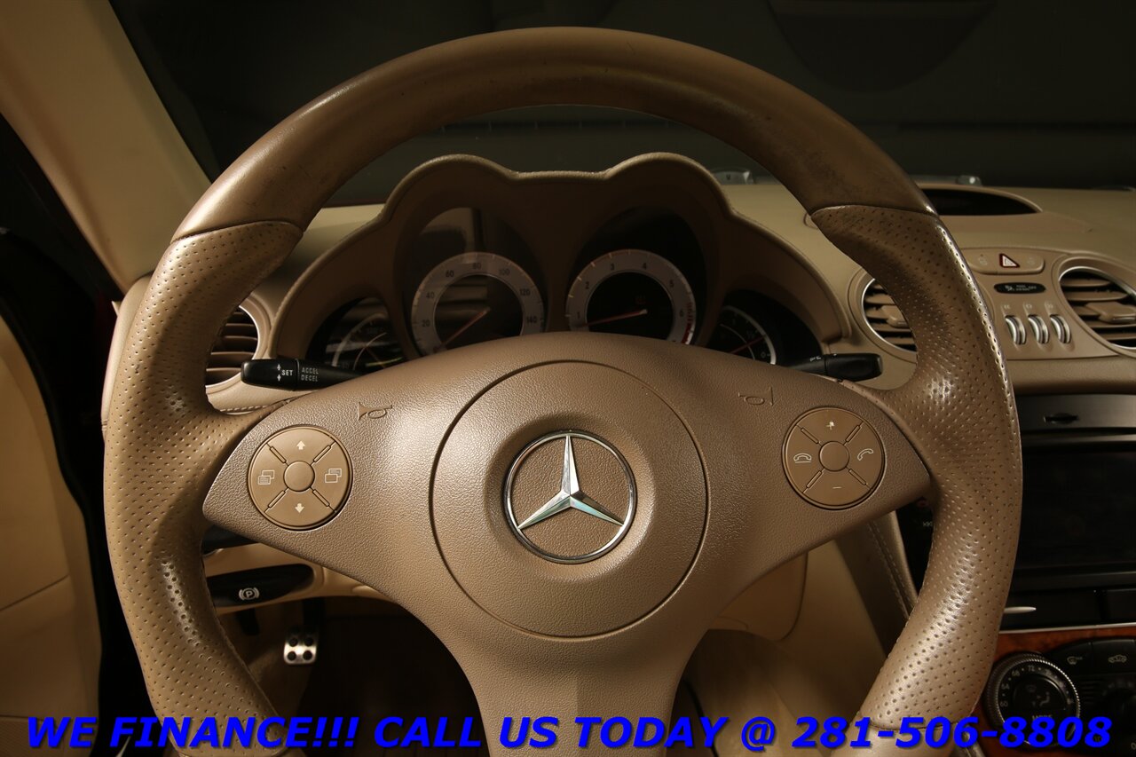 2012 Mercedes-Benz 2012 SL 550 CONVERTIBLE NAV PANO MASSAGE 65K MLS - Photo 14 - Houston, TX 77031