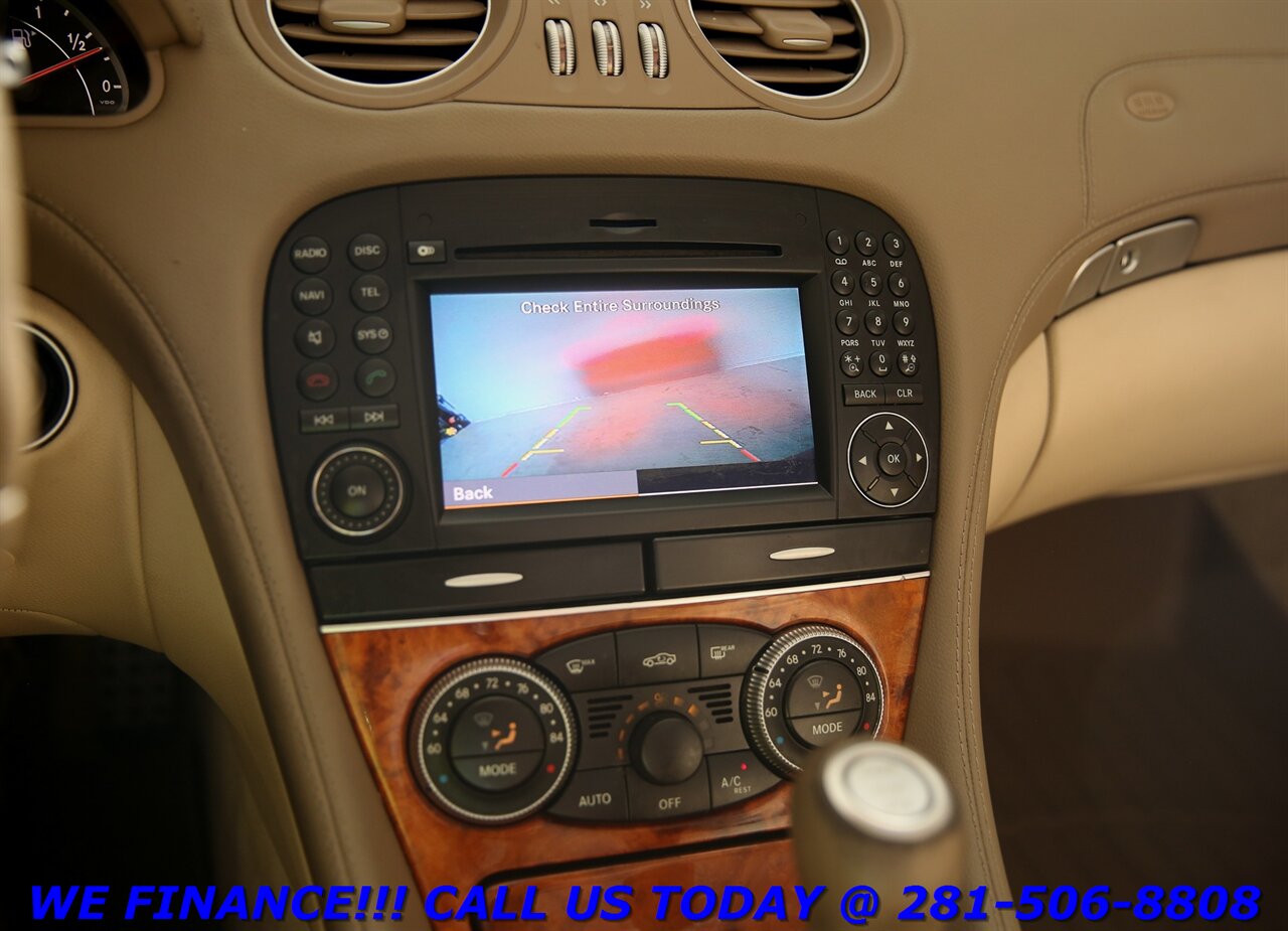 2012 Mercedes-Benz 2012 SL 550 CONVERTIBLE NAV PANO MASSAGE 65K MLS - Photo 17 - Houston, TX 77031