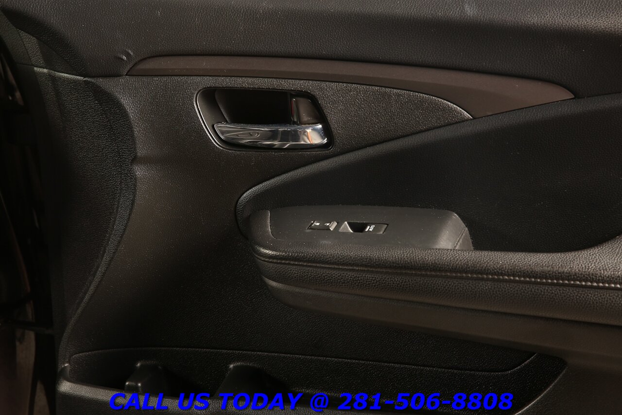 2022 Honda Pilot 2022 SE 7-PASS SUN LEATHER BLIS 360CAM KEYGO - Photo 27 - Houston, TX 77031