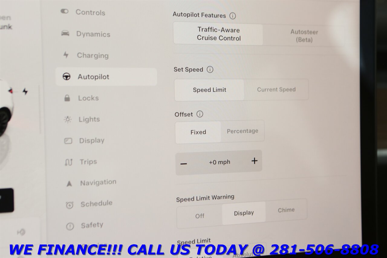 2023 Tesla Model Y 2023 Long Range AWD FSD NAV PANO BLIND 31K   - Photo 17 - Houston, TX 77031