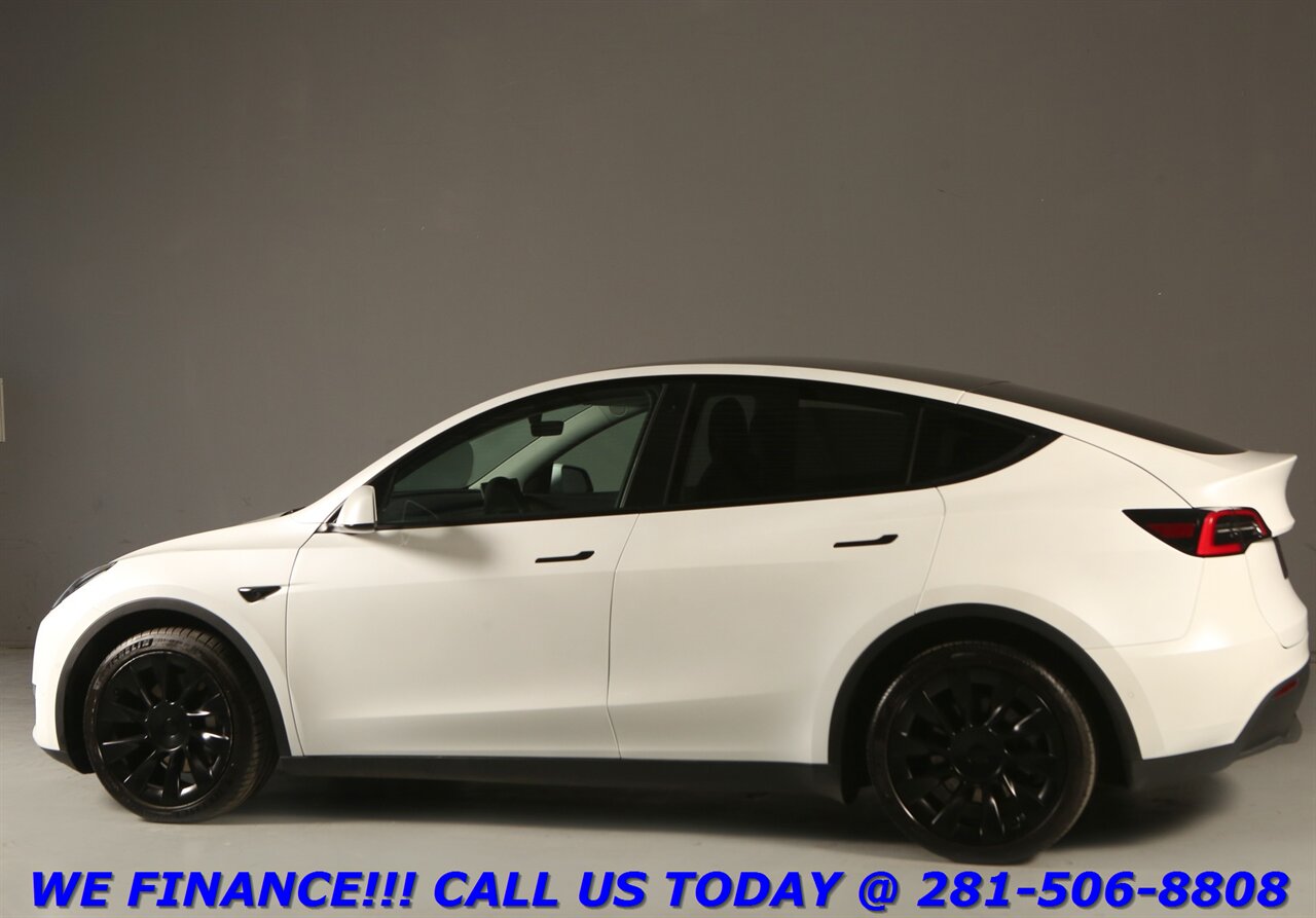 2023 Tesla Model Y 2023 Long Range AWD FSD NAV PANO BLIND 31K   - Photo 4 - Houston, TX 77031