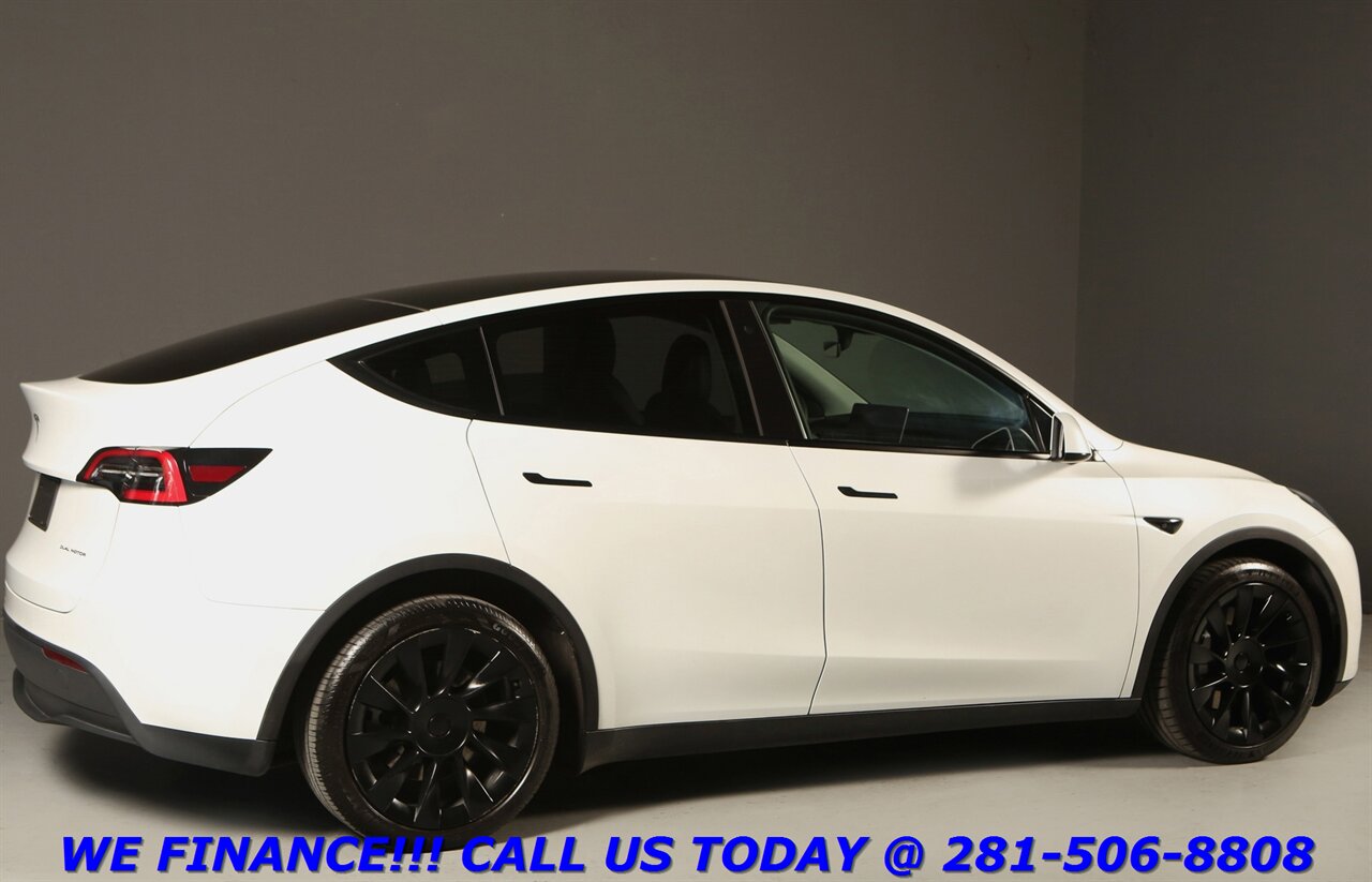 2023 Tesla Model Y 2023 Long Range AWD FSD NAV PANO BLIND 31K   - Photo 6 - Houston, TX 77031