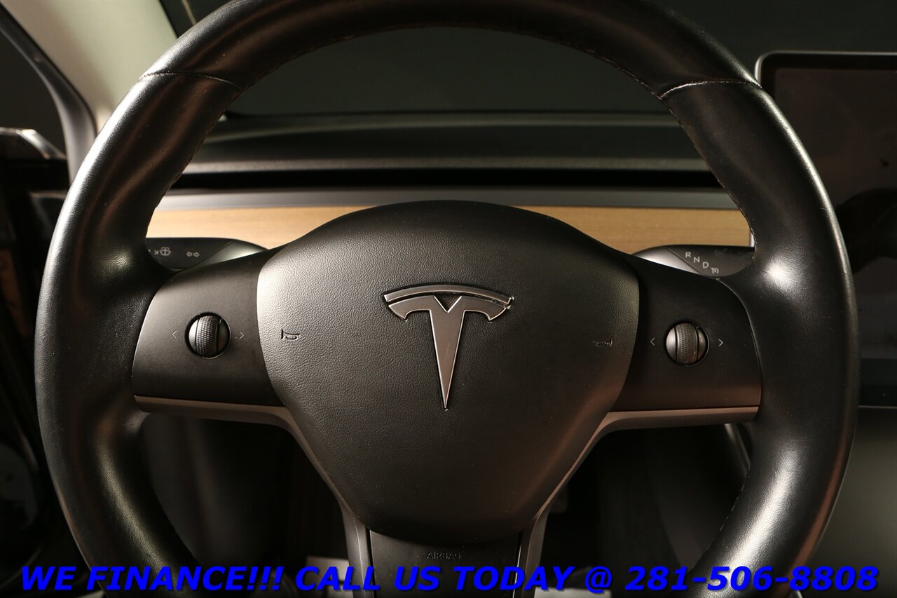 2018 Tesla Model 3 2018 Long Range AUTOPILOT NAV PANO HEATSEAT 76K   - Photo 14 - Houston, TX 77031