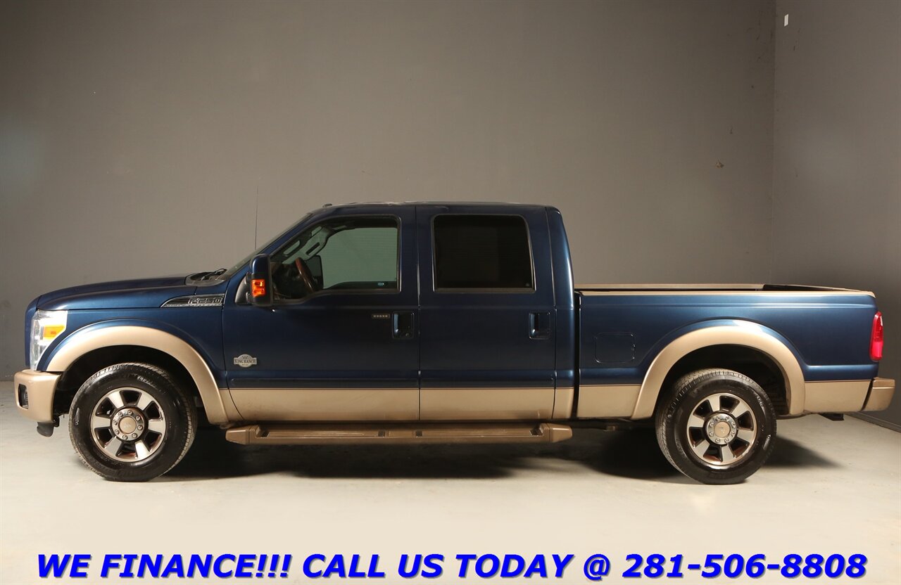 2014 Ford F-250 2014 Super Duty King Ranch 6.2L V8 GAS NAV WOOD   - Photo 4 - Houston, TX 77031