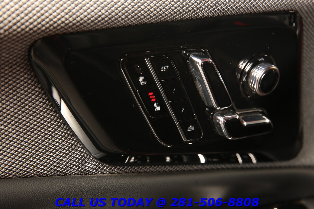2025 Cadillac OPTIQ 2025 Sport AWD NAV PANO SUPER-CRUISE AKG 360 7K Mi   - Photo 10 - Houston, TX 77031