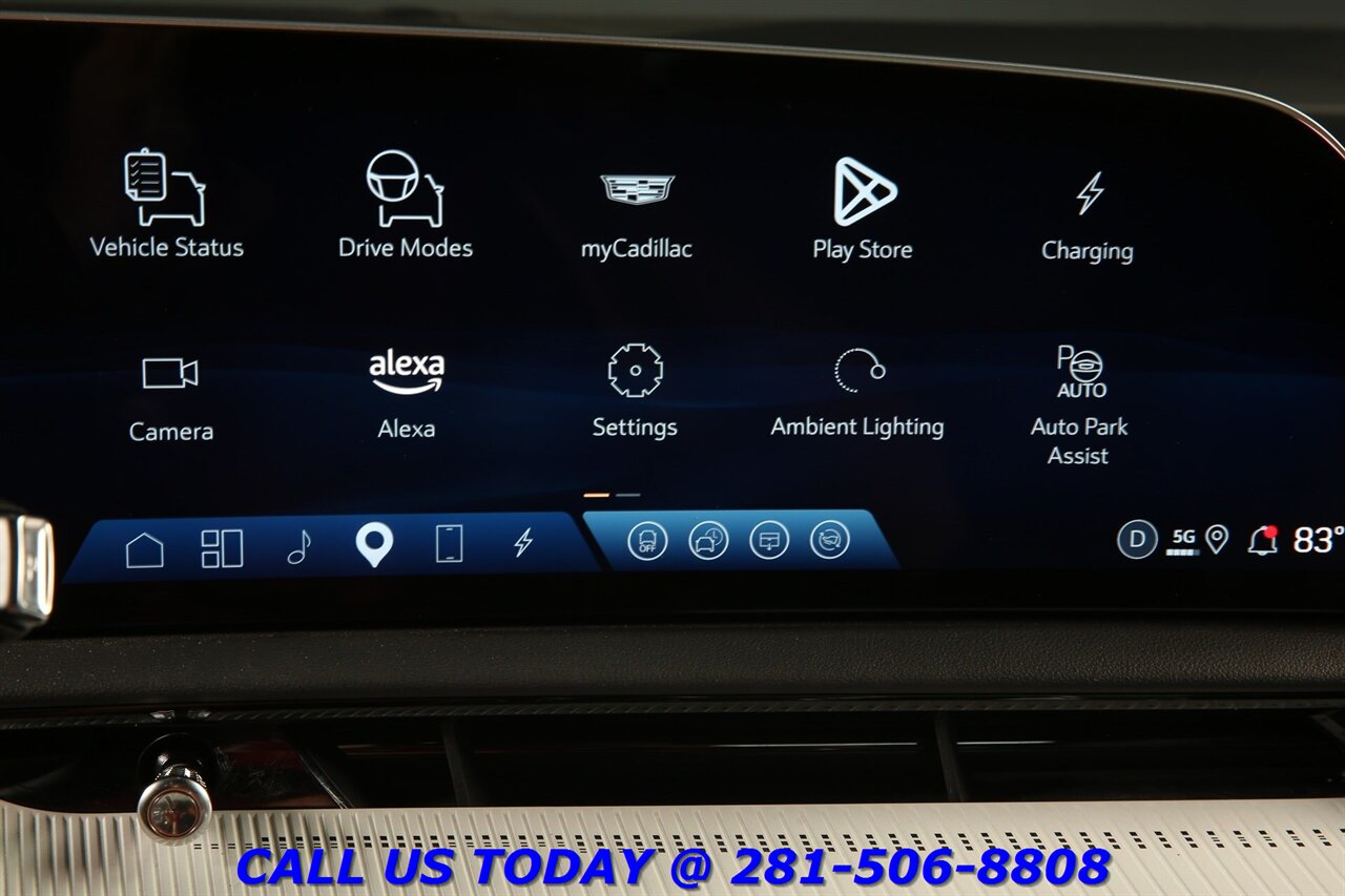 2025 Cadillac OPTIQ 2025 Sport AWD NAV PANO SUPER-CRUISE AKG 360 7K Mi   - Photo 19 - Houston, TX 77031