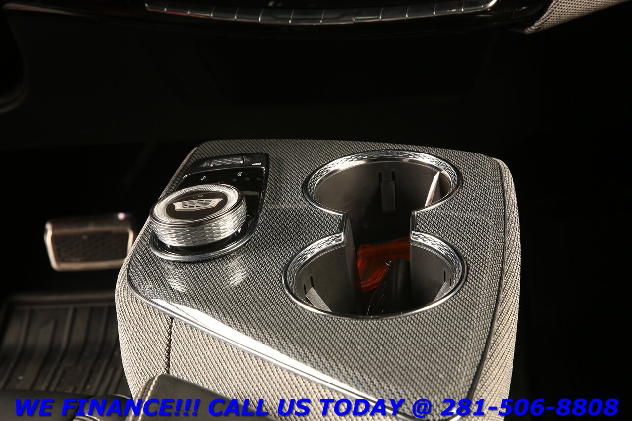 2025 Cadillac OPTIQ 2025 Sport AWD NAV PANO SUPER-CRUISE AKG 360 7K Mi - Photo 28 - Houston, TX 77031