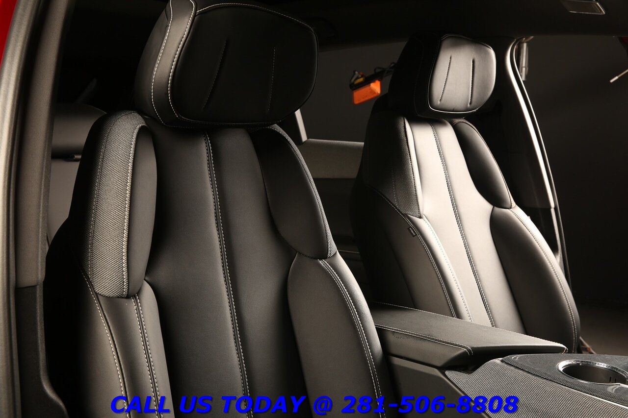 2025 Cadillac OPTIQ 2025 Sport AWD NAV PANO SUPER-CRUISE AKG 360 7K Mi   - Photo 21 - Houston, TX 77031