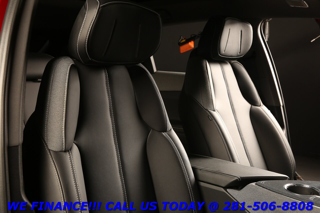 2025 Cadillac OPTIQ 2025 Sport AWD NAV PANO SUPER-CRUISE AKG 360 7K Mi - Photo 21 - Houston, TX 77031